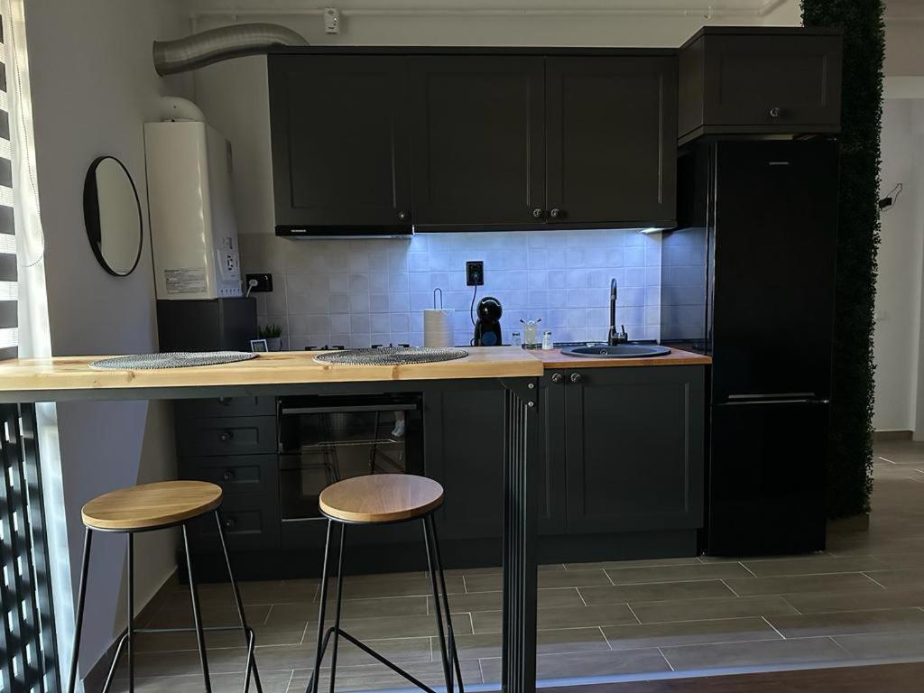 Atractiv Apartaments Chiajna Экстерьер фото